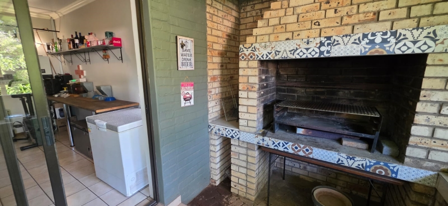 3 Bedroom Property for Sale in Flamwood North West